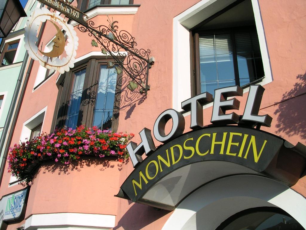 Hotel Mondschein Innsbruck Exteriör bild